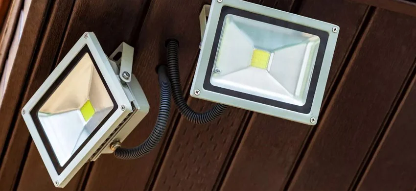 قیمت پروژکتور ال ای دی